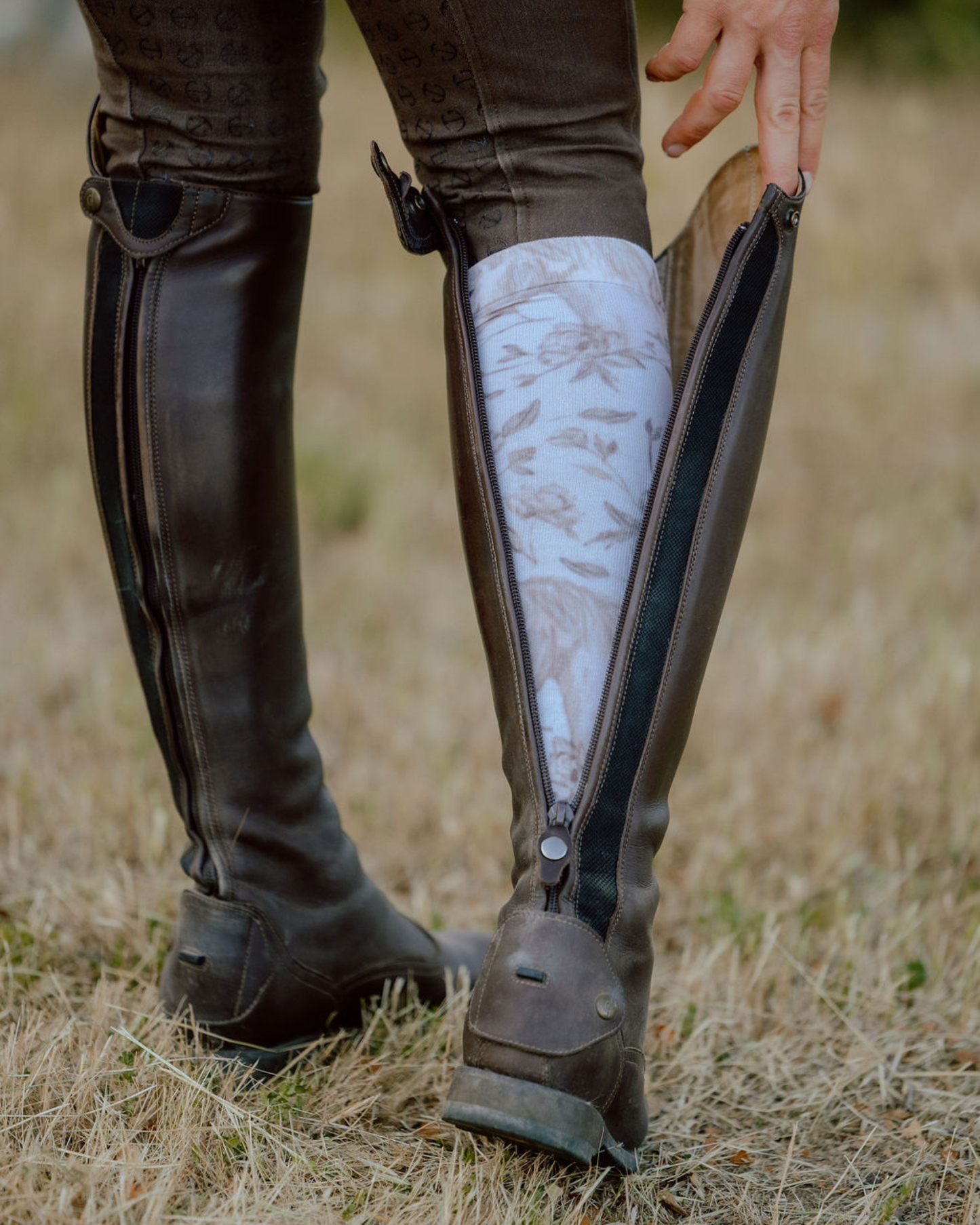D.D. Heritage Collection: SEPIA Riding Socks