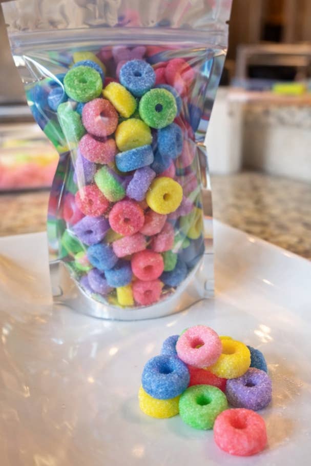 Horse Sugar Treats - Fruit Loops