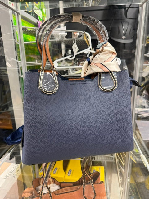 Tanner Equestrian Horseshoe Handbags