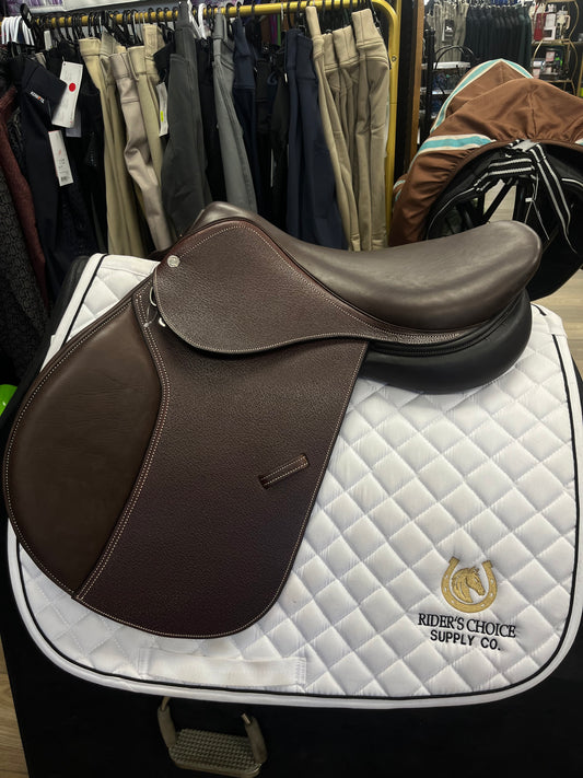 Beval All-Purpose Saddle 16” - Pre Loved