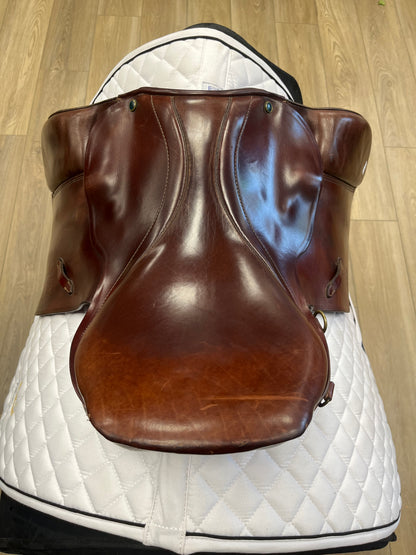 Stubben Saddle 15” – Pre Loved