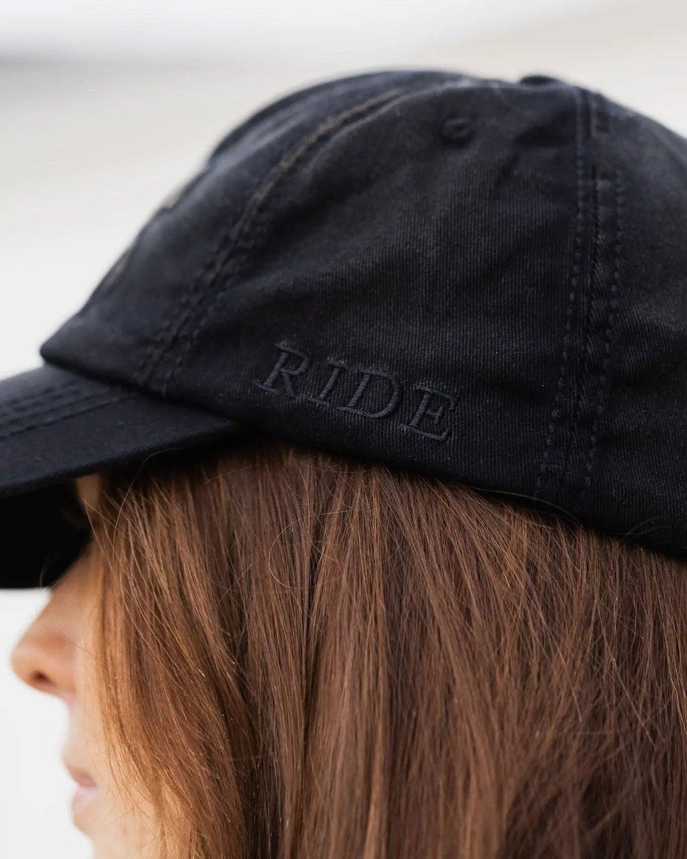 Vintage Horse Hat (Black)