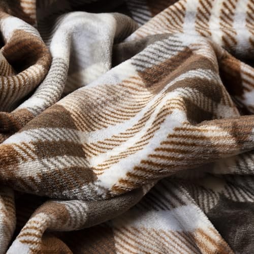 Carstens Plush 2 in 1 50"x60" Travel Blanket- Grey & Chestnut Plaid - Riders Choice Supply Co