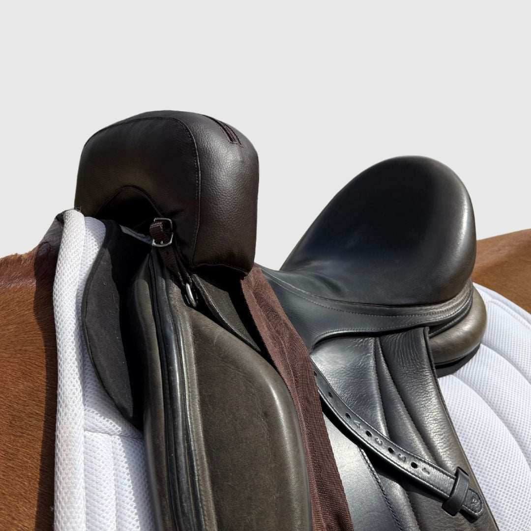 Sally Batton Pommel Blocker - Riders Choice Supply Co