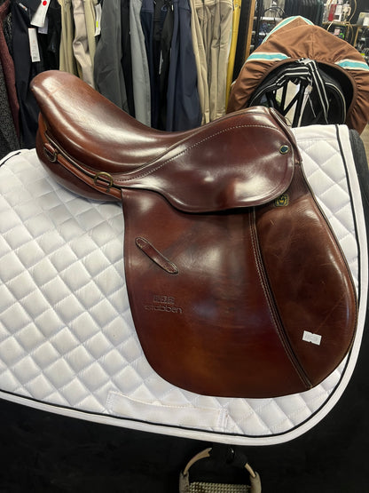 Stubben Saddle 15” – Pre Loved