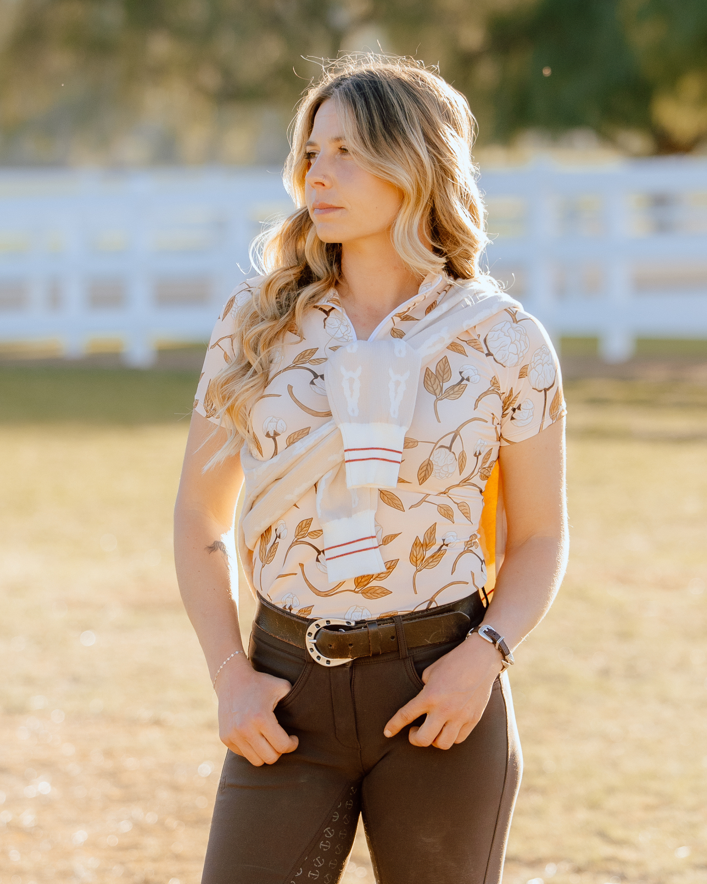 D. D. Connection Collection REVERIE Short Sleeve Signature Sunshirt
