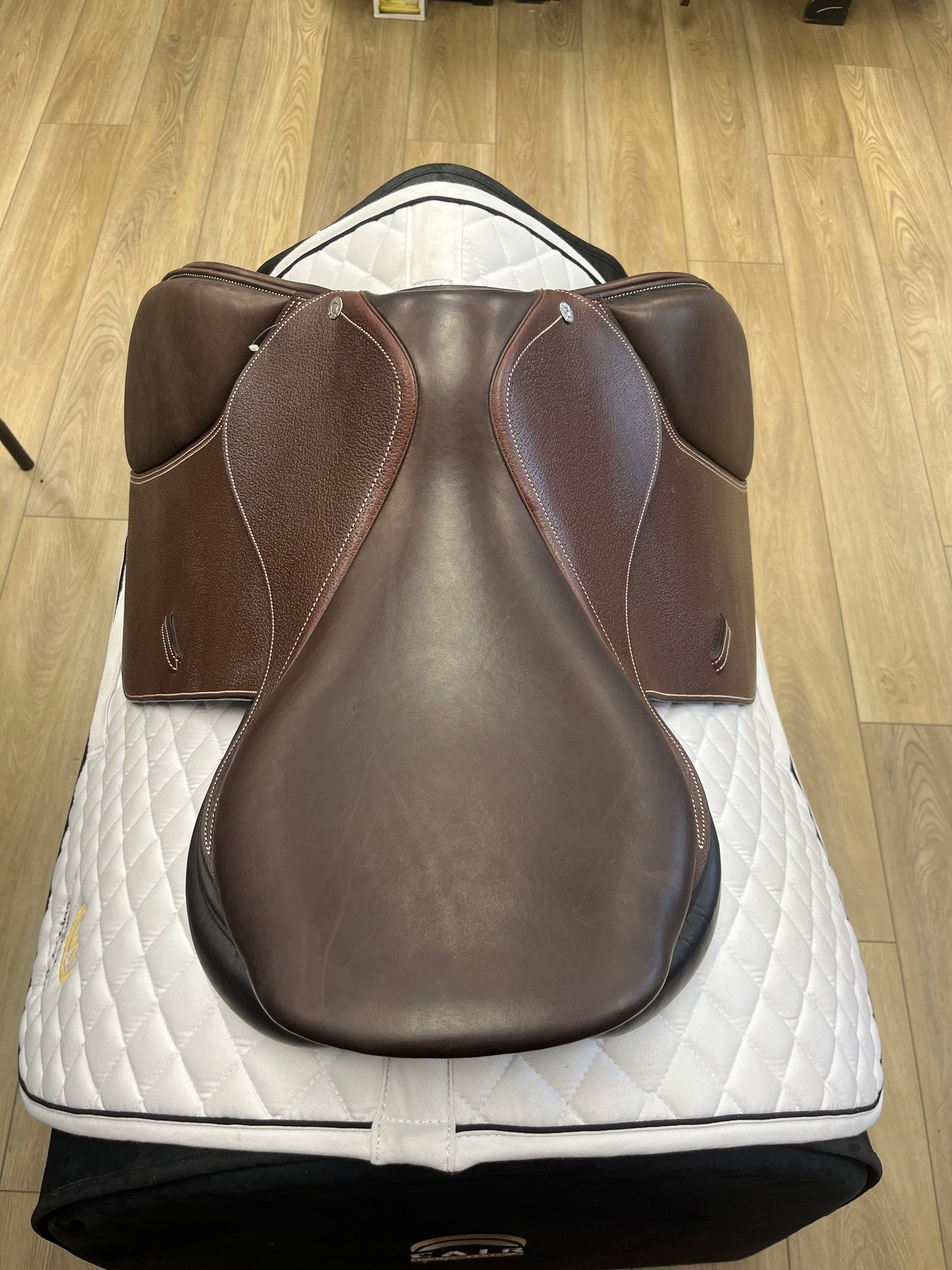 Beval All-Purpose Saddle 16” - Pre Loved