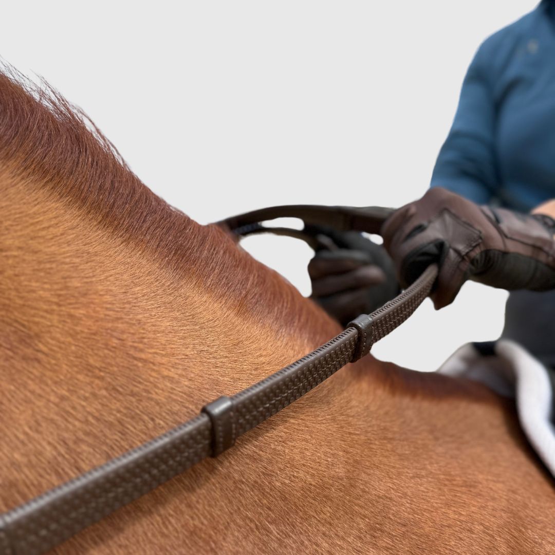 Super Grip Reins -Heavy Rubber Rein for Ultimate Grip- Hand Stops 5" (13cm) Apart - Riders Choice Supply Co