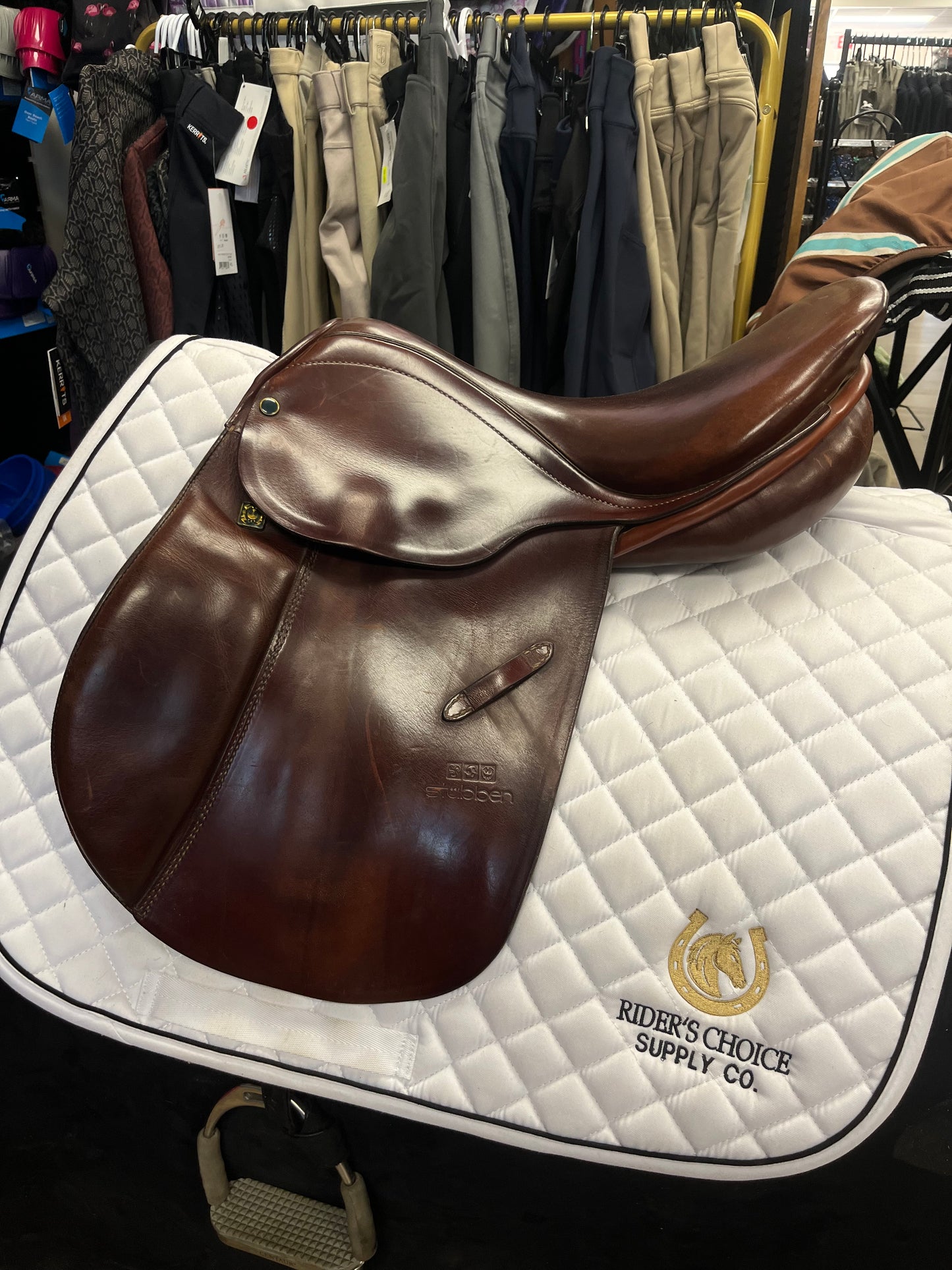 Stubben Saddle 15” – Pre Loved