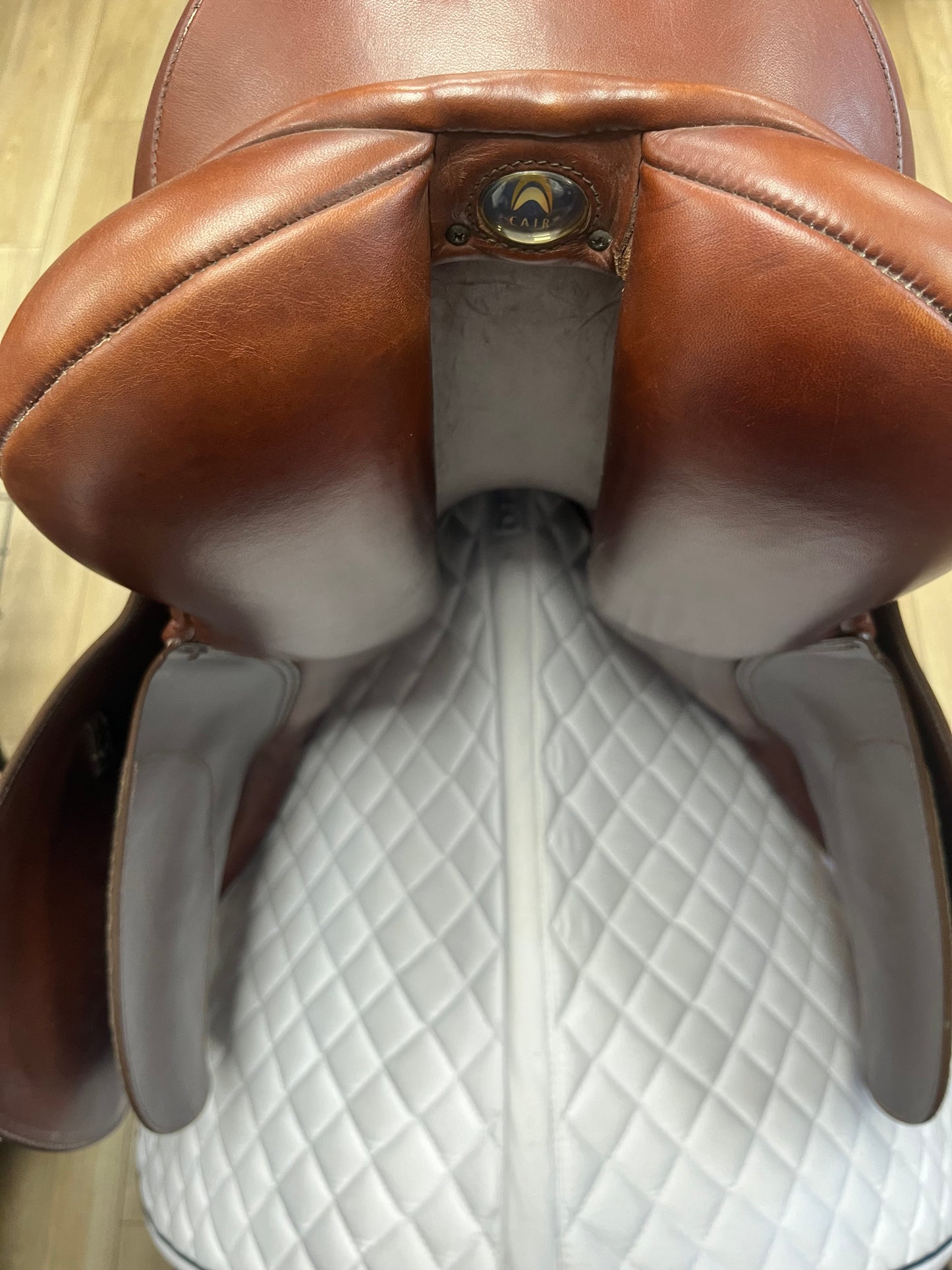 Bates Caprilli 16.5” - Pre Loved