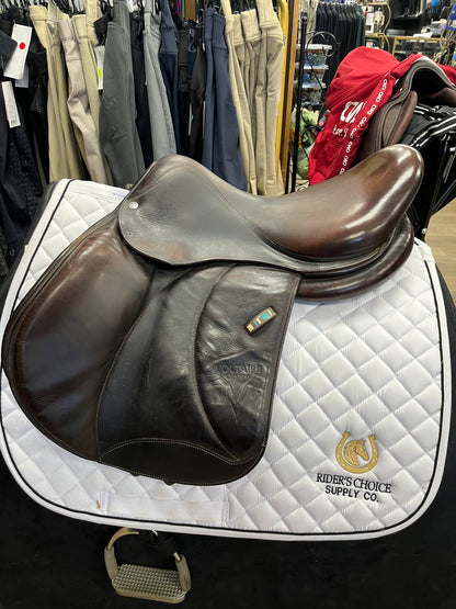 Voltaire Stuttgart 16.5 - Pre Loved
