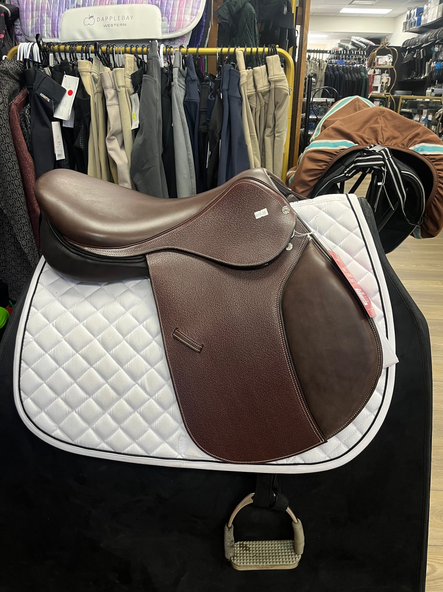 Beval All-Purpose Saddle 17” - Pre Loved