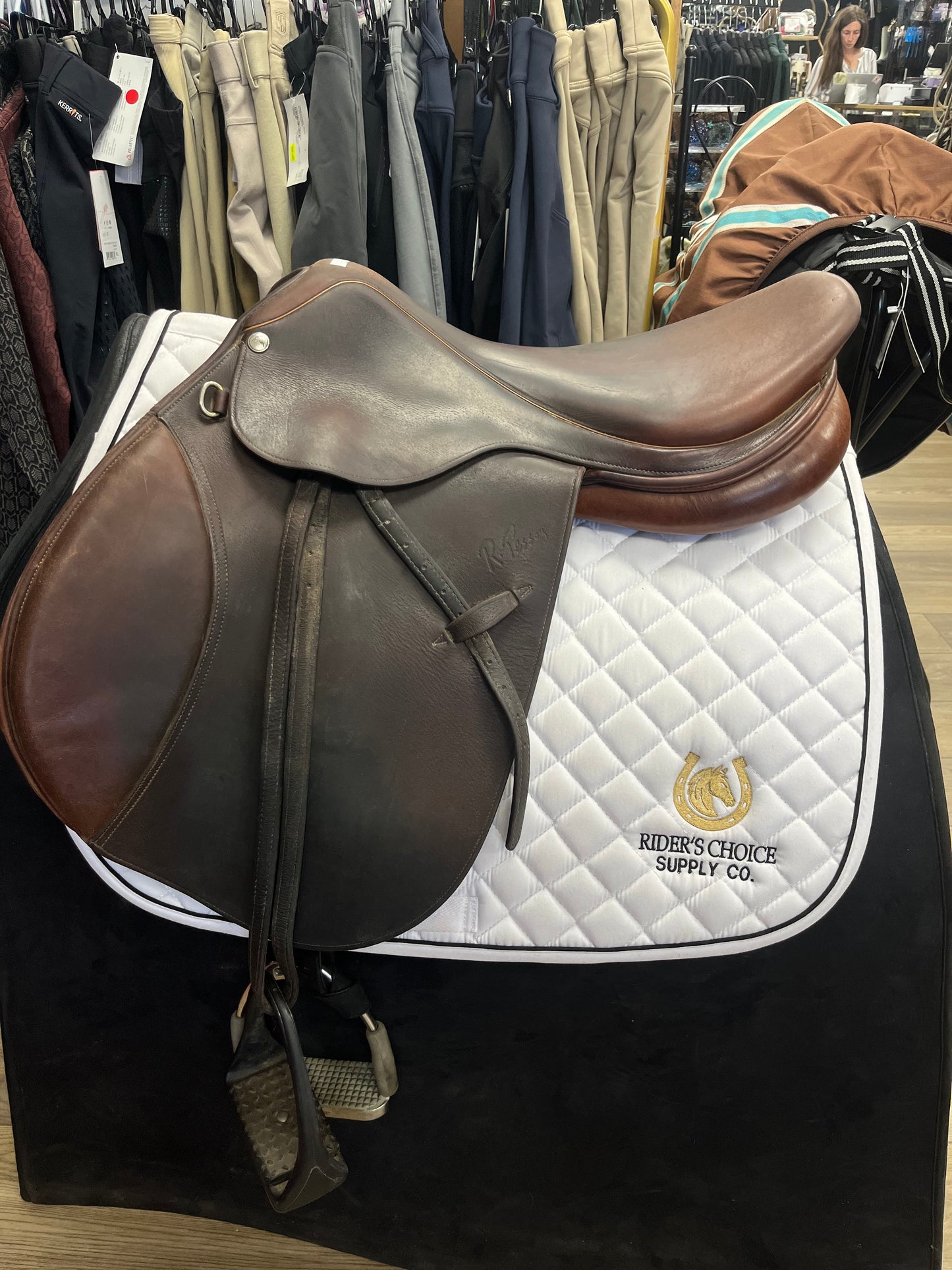 Pessoa Saddle 18” –  Pre Loved