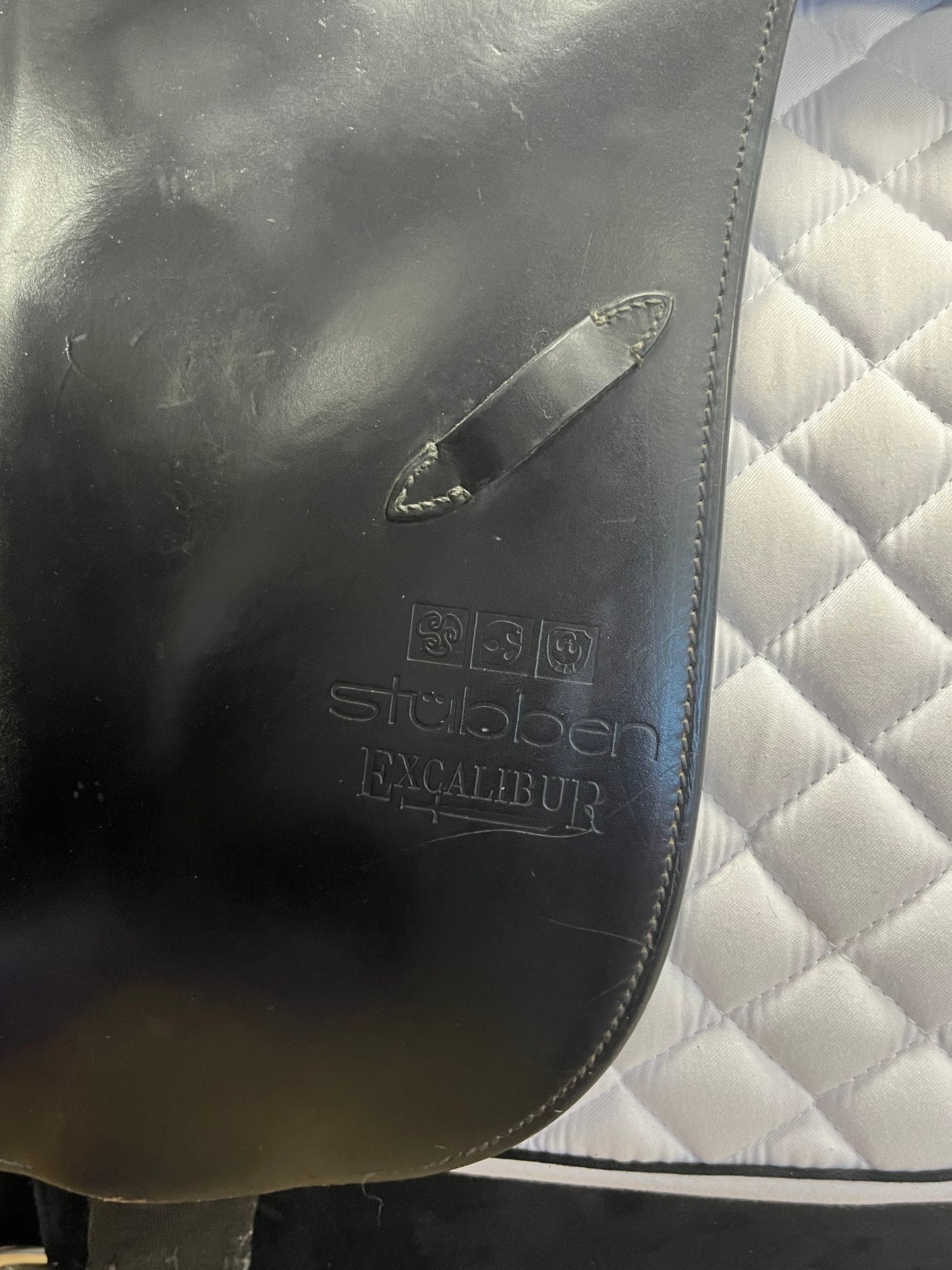 Stubben Dressage Saddle Black 18” - Pre Loved
