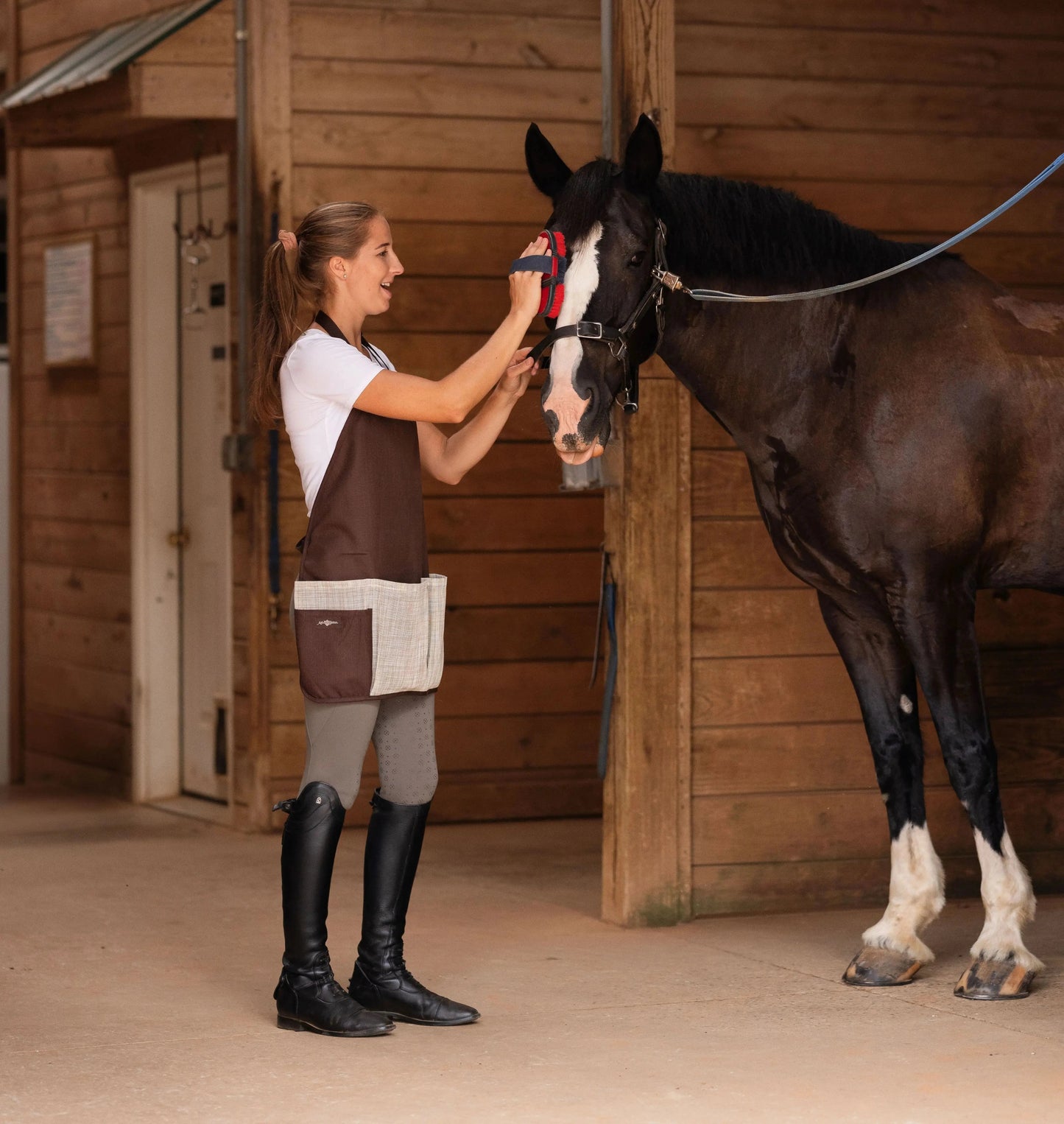 Waterproof Grooming Apron - Riders Choice Supply Co