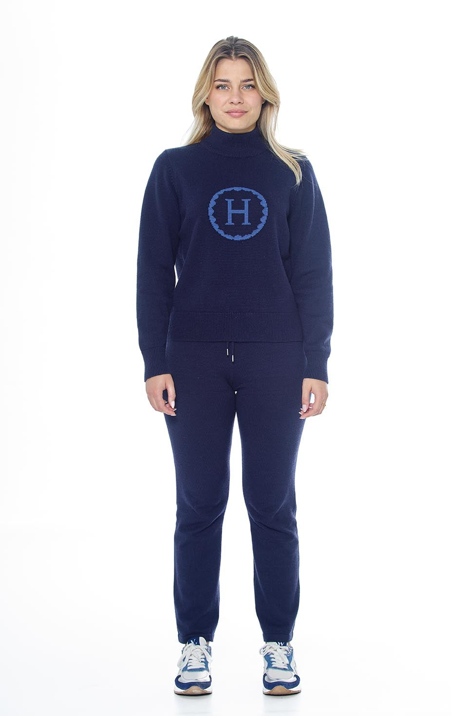 Plaza Womens Pullover Sweater - Riders Choice Supply Co
