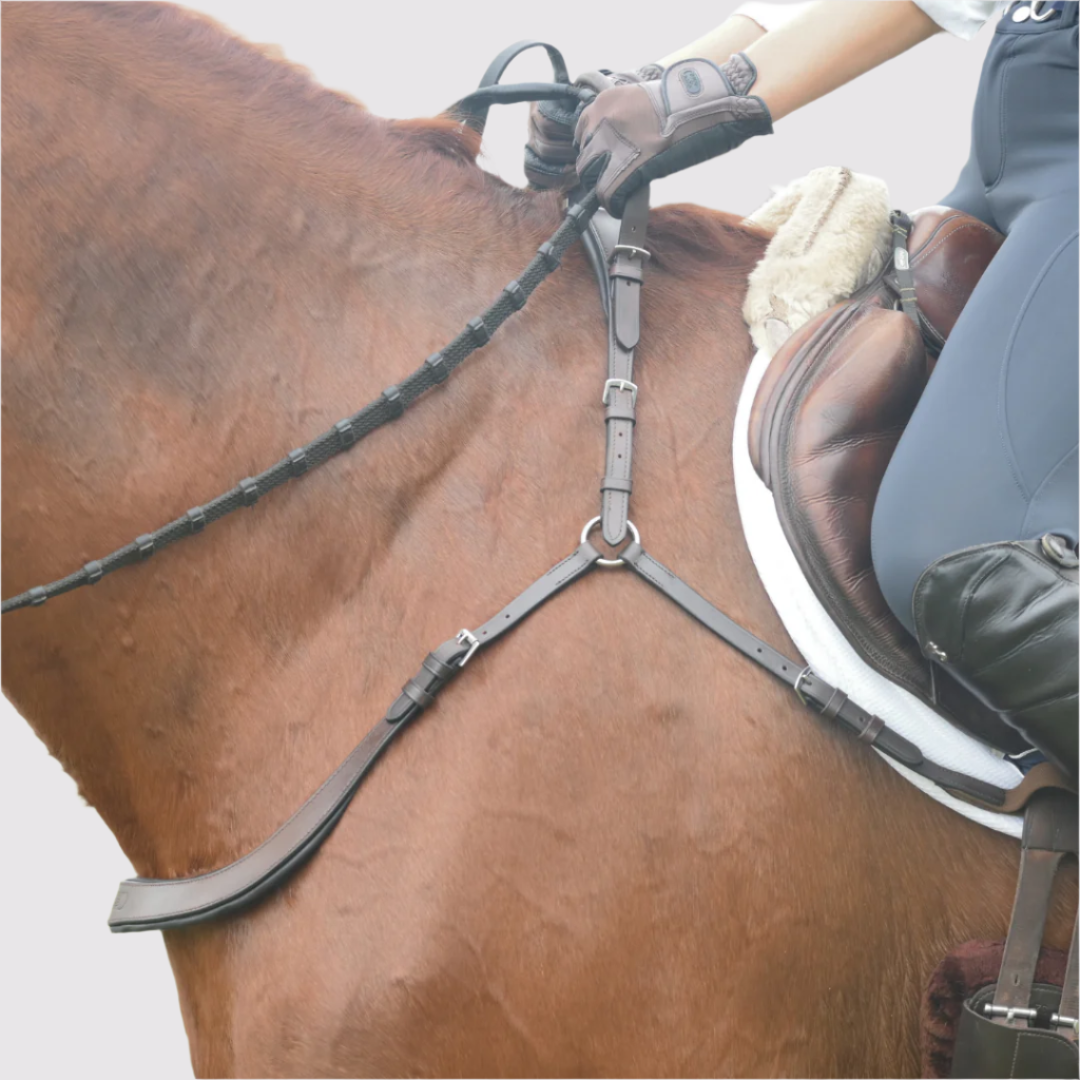 Free Motion Breastplate with Double Neck Strap - Riders Choice Supply Co