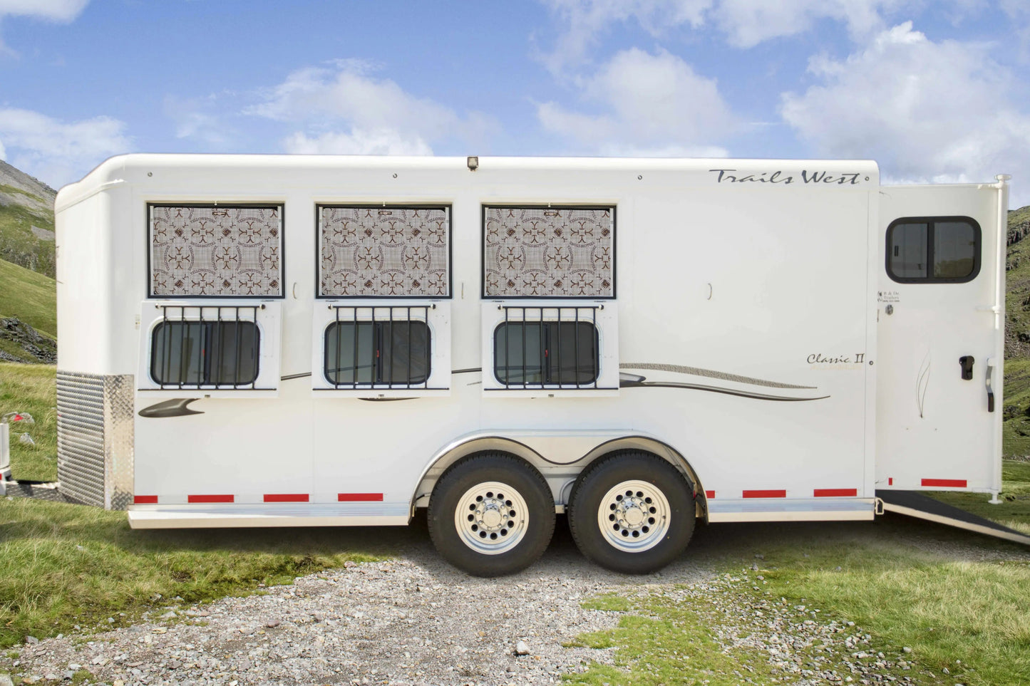 Horse Trailer Screen - 73% UV Protection - Riders Choice Supply Co
